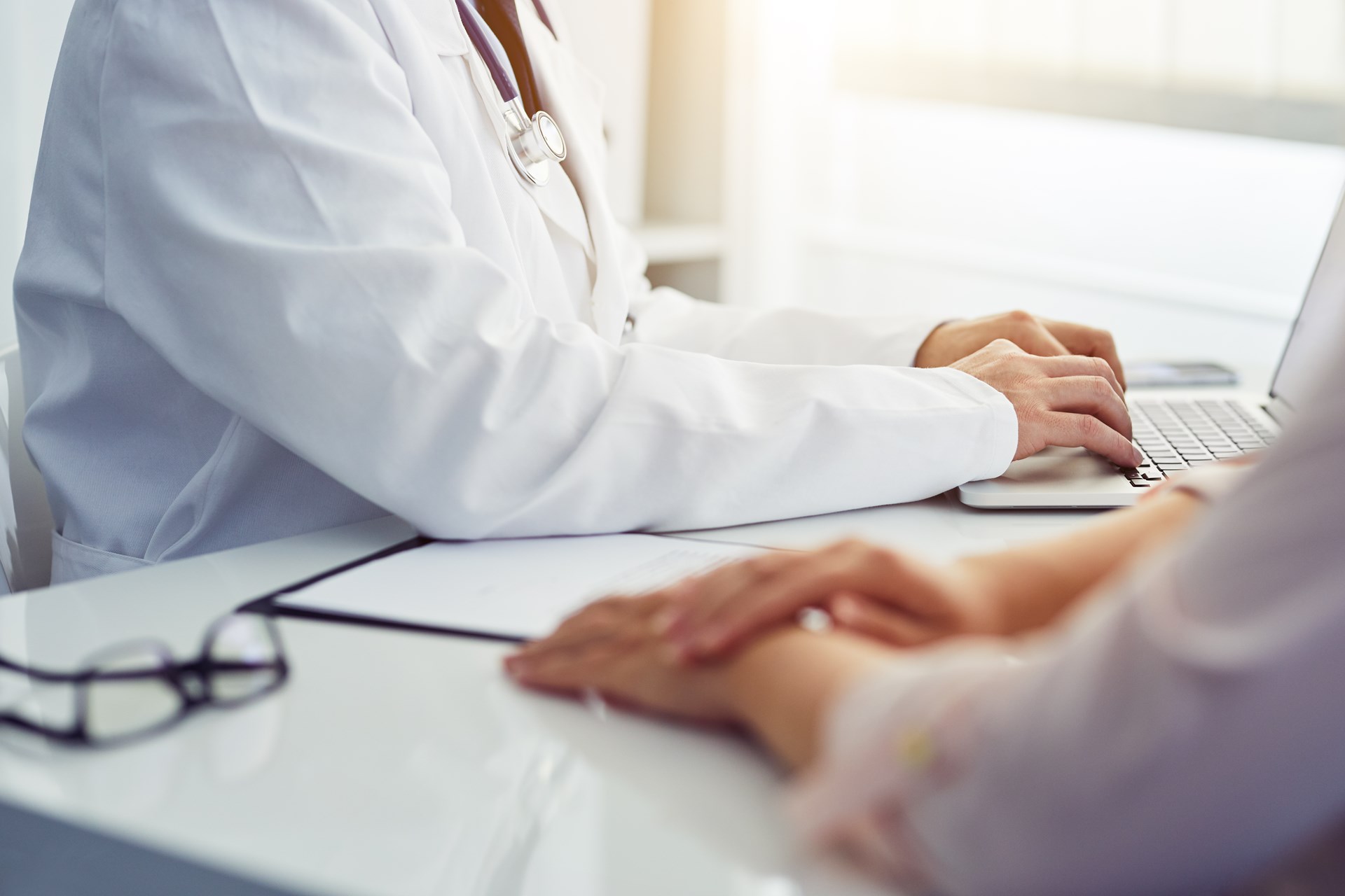 HHS and Insurers Discuss Prior Authorization Reform 