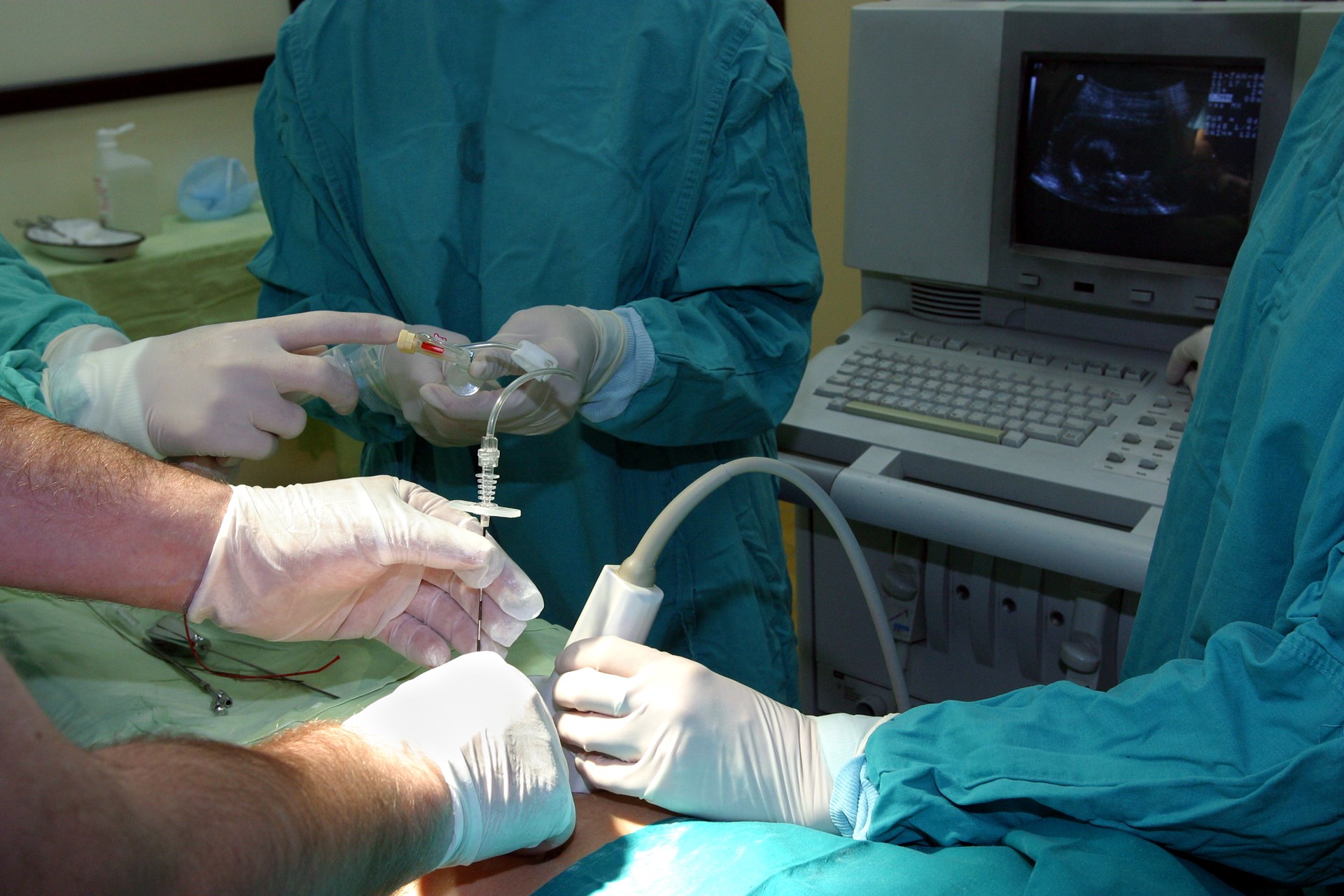 Ultrasound Essentials for Residents (USER) 